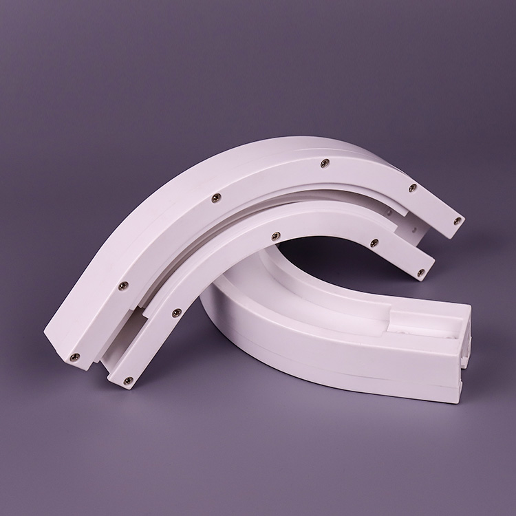 Угол пластиковый 90 градусов