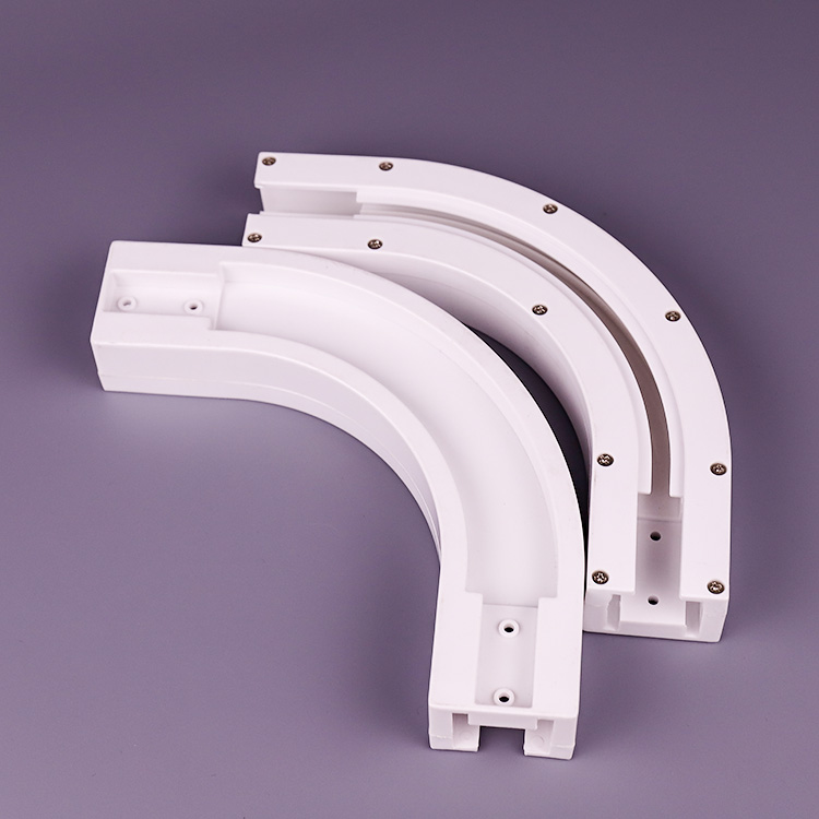 Угол пластиковый 90 градусов